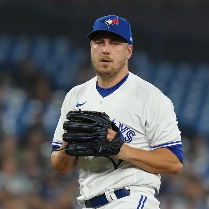 Blue Jays reinstate right-hander Erik Swanson from 15-day injured list